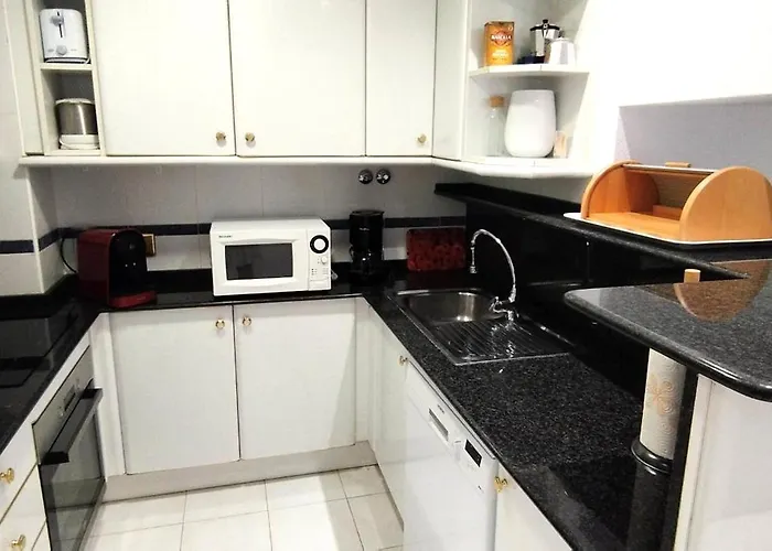 Citycenter Locosbeach 50m Exclusive 托雷维耶哈