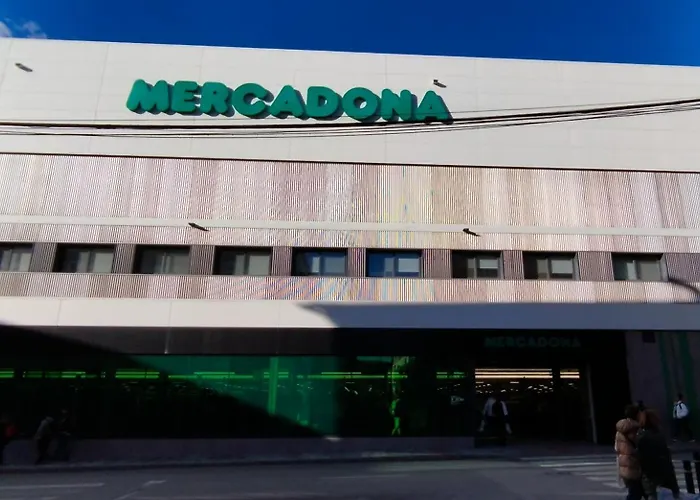 Citycenter Locosbeach 50m Exclusive * 托雷维耶哈